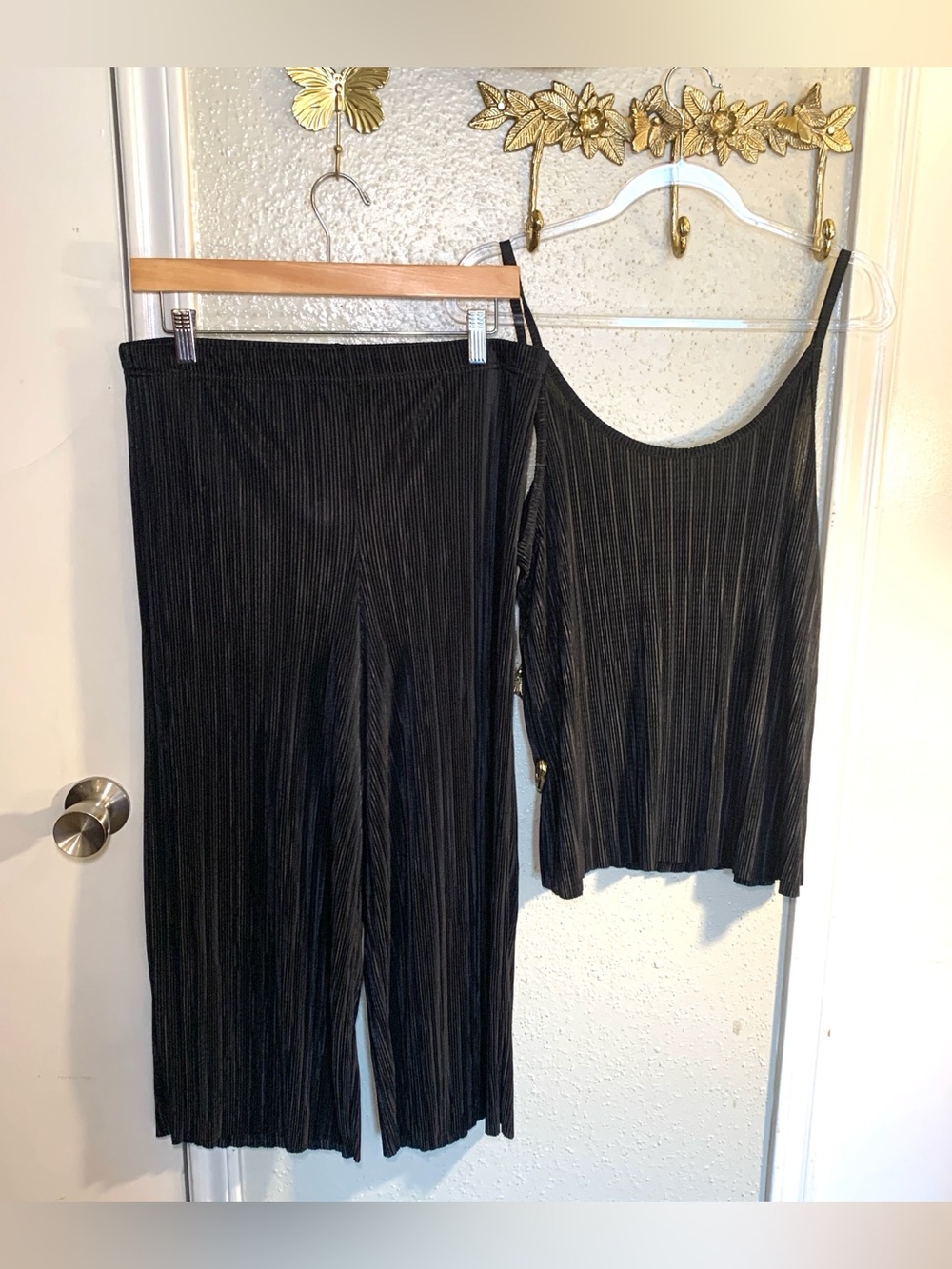 Boohoo Black Ribbed Plisse Wide-Leg Pants & Tank Set Size 12